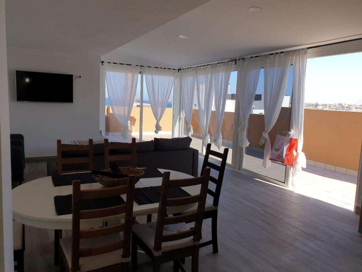 Atico Deluxe Corralejo Centro Apartment Exterior foto